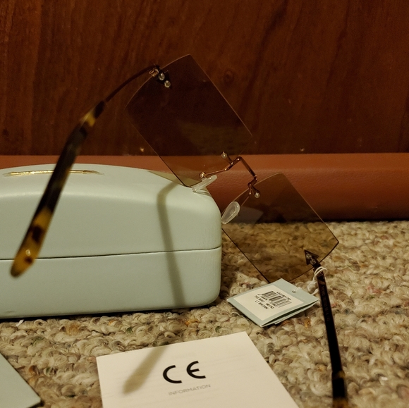 NWT KAREN WALKER The Bird 180176 Light Brown Rectangular Frame Tinted Sunglasses main image 5